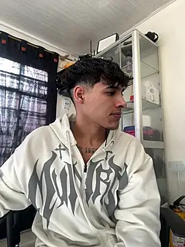 Snapshot of MaxStar26 chatting on 11, 1, 2026 MaxStar26 online show from 11, 1, 2026