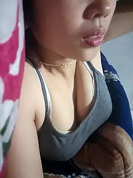 Comebaby-077 online show from 17, 3, 2026