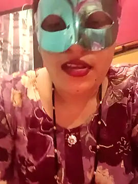 Snapshot of 01Roshani chatting on 15, 7, 2026 01Roshani online show from 15, 7, 2026
