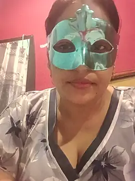 Snapshot of 01Roshani chatting on 12, 7, 2026 01Roshani online show from 12, 7, 2026