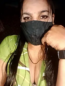 Snapshot of 01Roshani chatting on 12, 1, 2026 01Roshani online show from 12, 1, 2026