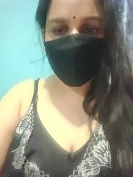 Snapshot of 01Roshani chatting on 25, 6, 2026 01Roshani online show from 25, 6, 2026