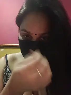 Snapshot of 01Roshani chatting on 11, 6, 2026 01Roshani online show from 11, 6, 2026
