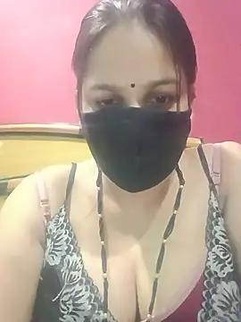 Snapshot of 01Roshani chatting on 18, 6, 2026 01Roshani online show from 18, 6, 2026