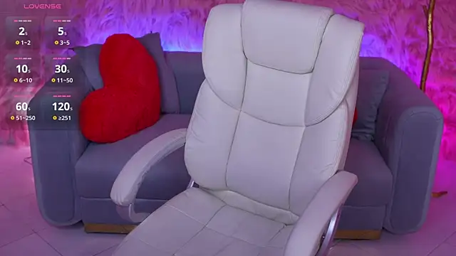 AlexaFleur online show from 25, 2, 2026