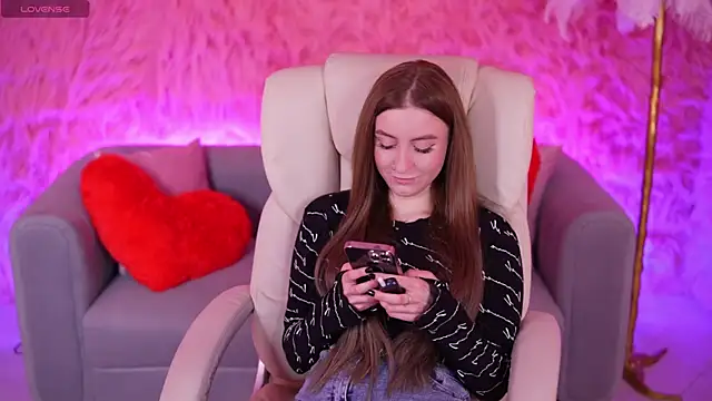 AlexaFleur online show from 6, 3, 2026