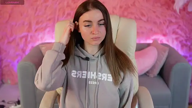 AlexaFleur online show from 26, 4, 2026