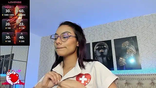 MeganRosseX online show from 4, 2, 2026