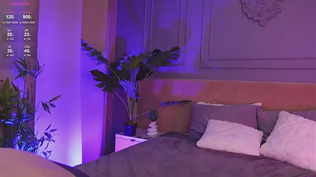 Lil  Fleur online show from 17, 6, 2026
