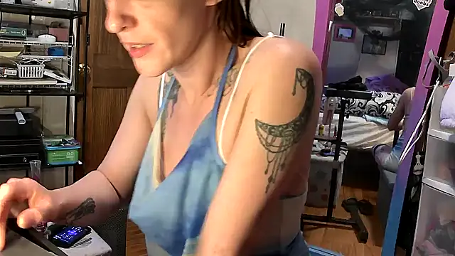 SultryEroticSlut online show from 18, 3, 2026