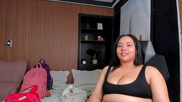 ThaliaBrookss  online show from 24, 2, 2026