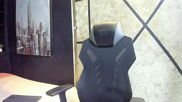 ThaliaBrookss  online show from 12, 3, 2026