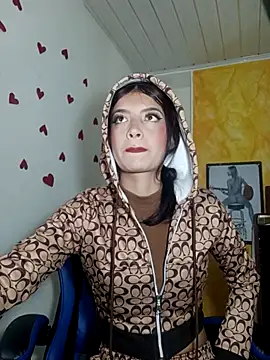 honeyluxe  online show from 13, 3, 2026