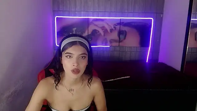 honeyluxe  online show from 1, 2, 2026