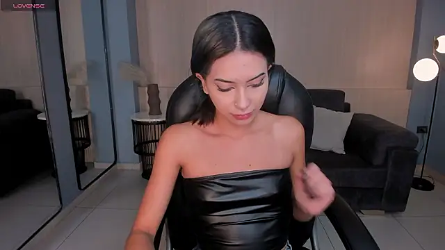 KayraLanne online show from 22, 2, 2026