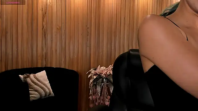 KayraLanne online show from 25, 5, 2026