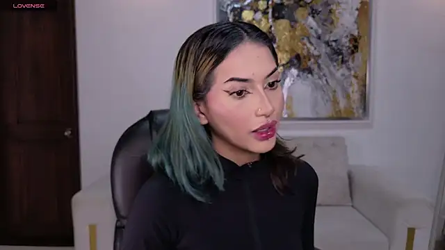 KayraLanne online show from 7, 5, 2026
