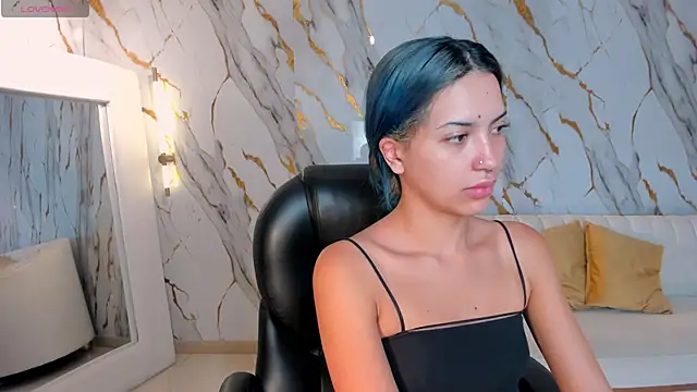 KayraLanne online show from 9, 2, 2026