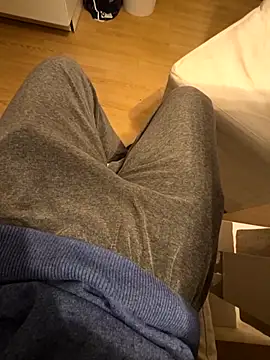 Snapshot of Bigross21 chatting on 3, 3, 2026 Bigross21 online show from 3, 3, 2026