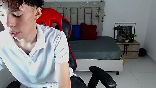 Snapshot of Nico__fox123 chatting on 6, 1, 2026 Nico fox123 online show from 6, 1, 2026