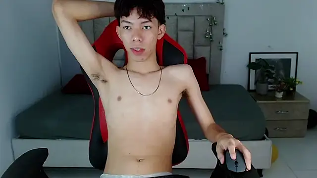 Snapshot of Nico__fox123 chatting on 7, 1, 2026 Nico fox123 online show from 7, 1, 2026