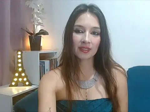 Almaglow  online show from 9, 4, 2026