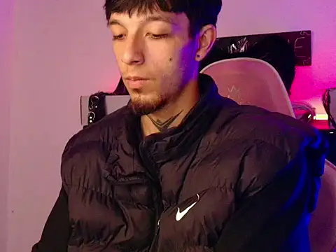 Snapshot of dark_rosse chatting on 17, 2, 2026 dark rosse online show from 17, 2, 2026