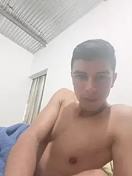 Snapshot of flakostru chatting on 13, 3, 2026 flakostru online show from 13, 3, 2026