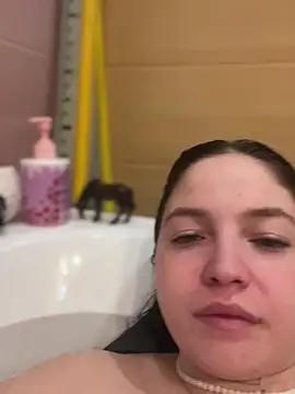 AlexaYvonne online show from 18, 2, 2026