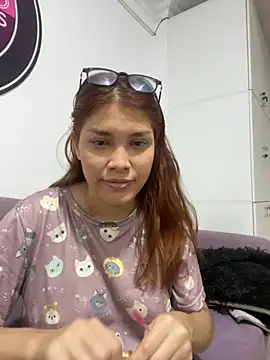 CrystalFairy007 online show from 11, 4, 2026