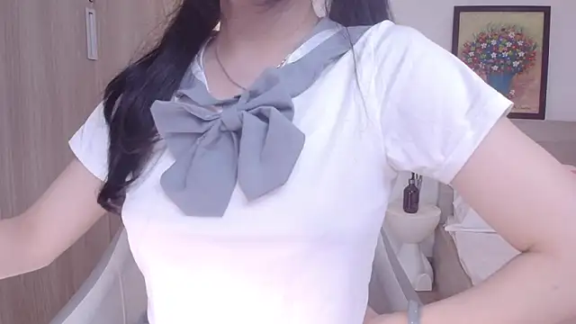 BunnyT Bae   online show from 24, 4, 2026