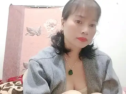 Sophie sexy7 online show from 5, 2, 2026