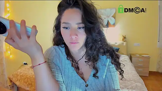 juliiaroberts online show from 11, 4, 2026