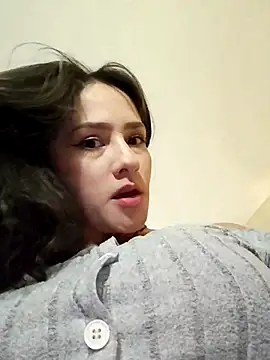 juliiaroberts online show from 6, 4, 2026