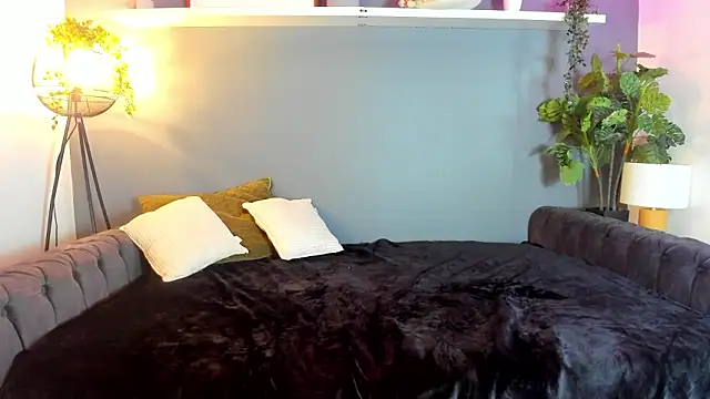 Kira Exe  online show from 21, 3, 2026