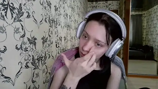 LxayBloom online show from 3, 4, 2026