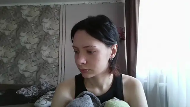 Snapshot of LxayBloom chatting on 11, 2, 2026 LxayBloom online show from 11, 2, 2026