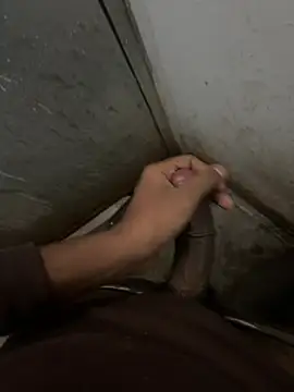 Snapshot of HotDady69690 chatting on 4, 2, 2026 HotDady69690 online show from 4, 2, 2026