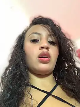 Snapshot of PaulaSweetFire_ chatting on 28, 5, 2026 PaulaSweetFire online show from 28, 5, 2026