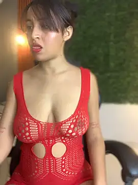 PaulaSweetFire  online show from 11, 2, 2026