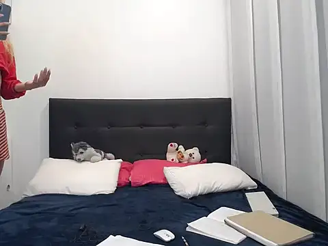 july fucha online show from 14, 2, 2026