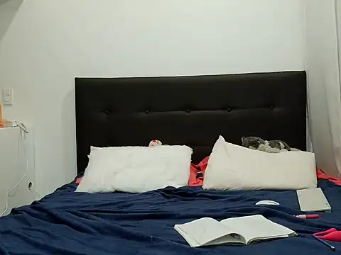 july fucha online show from 19, 3, 2026