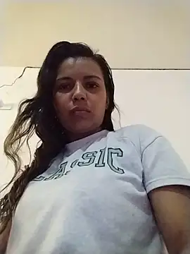 Snapshot of cinthia2011 chatting on 27, 2, 2026 cinthia2011 online show from 27, 2, 2026