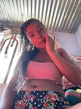 Snapshot of cinthia2011 chatting on 17, 1, 2026 cinthia2011 online show from 17, 1, 2026