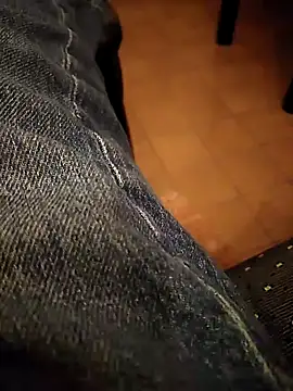 Snapshot of Sweet_Daddy_John chatting on 12, 2, 2026 Sweet Daddy John online show from 12, 2, 2026