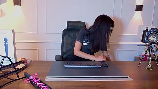 Snapshot of mia_gatesvg chatting on 5, 2, 2026 mia gatesvg online show from 5, 2, 2026