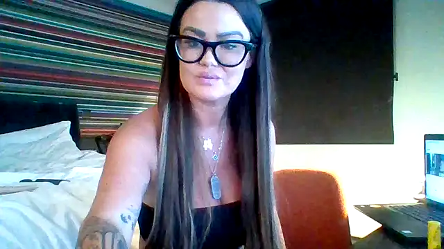 ScottishIvy online show from 18, 1, 2026