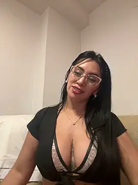 nataliia queen  online show from 14, 3, 2026