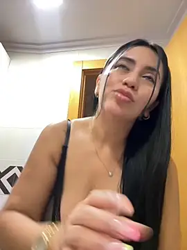 nataliia queen  online show from 10, 6, 2026