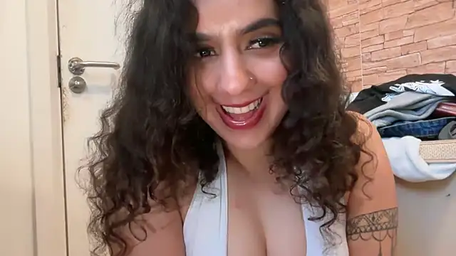 Snapshot of fayfay21@xh chatting on 15, 3, 2026 fayfay21xh online show from 15, 3, 2026